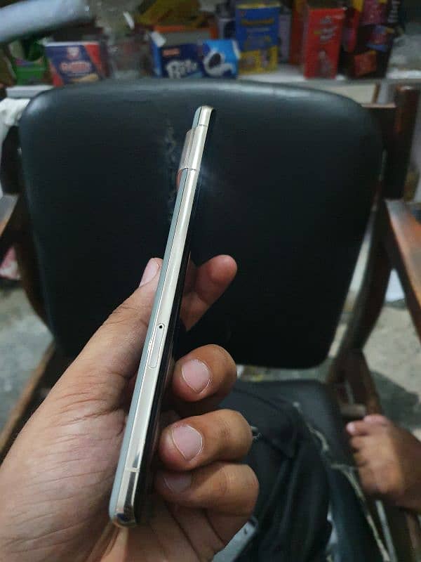 Google pixel 7pro 5