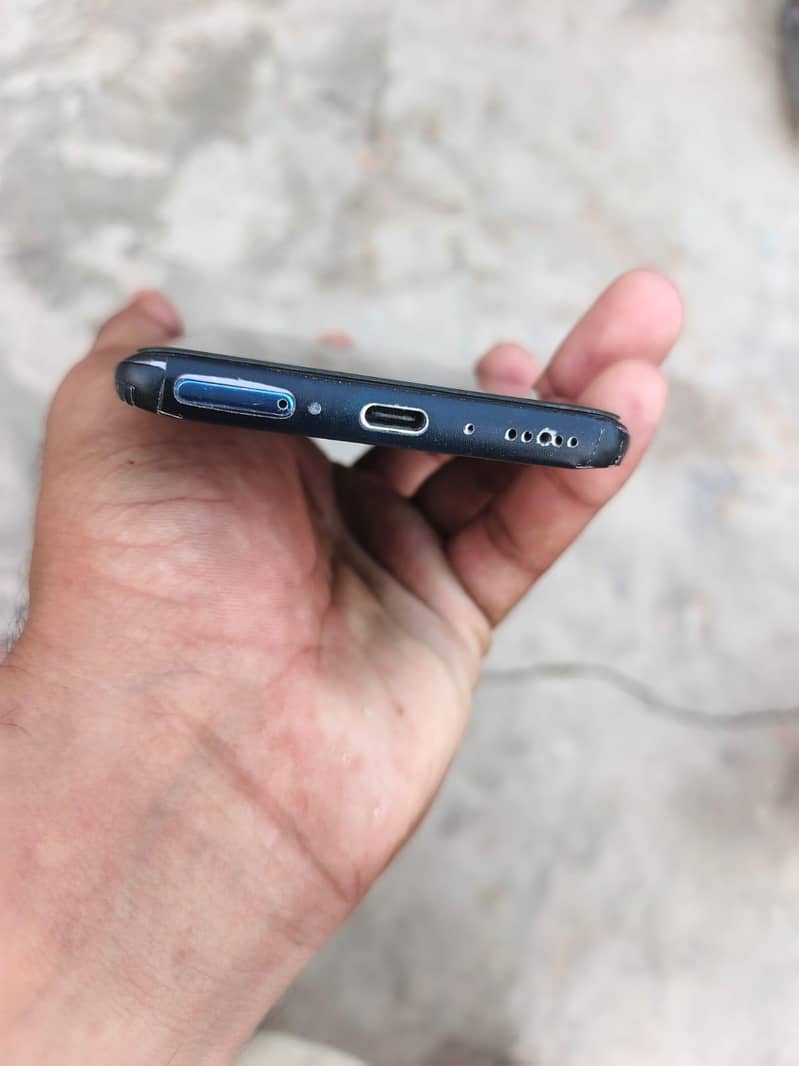 One Plus 7 Pro 3