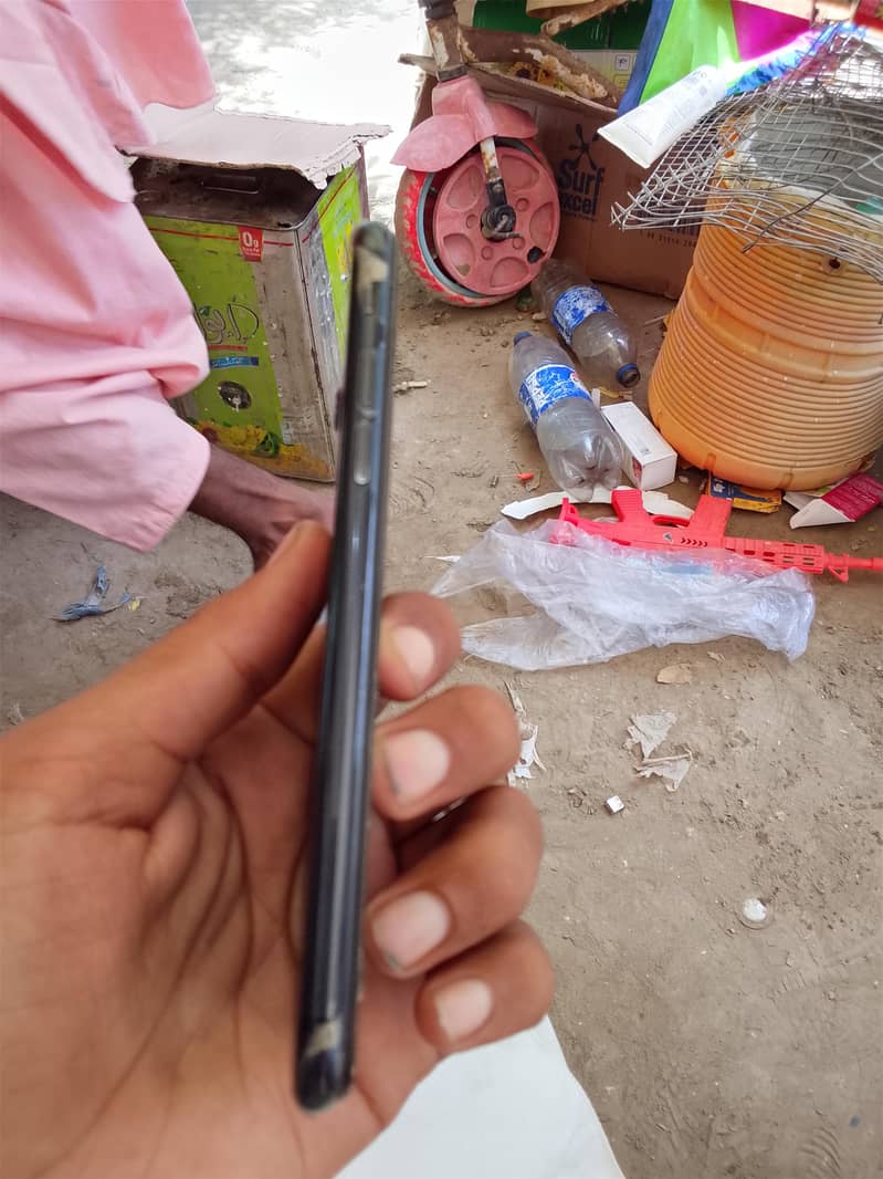 Apple iPhone 7 2