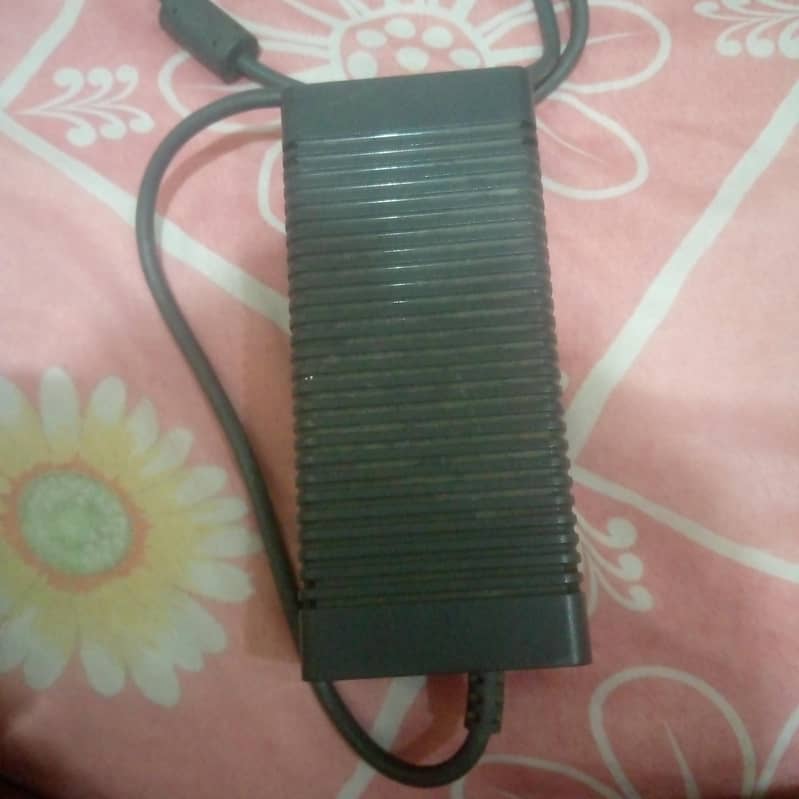 Microsoft ac adapter 1