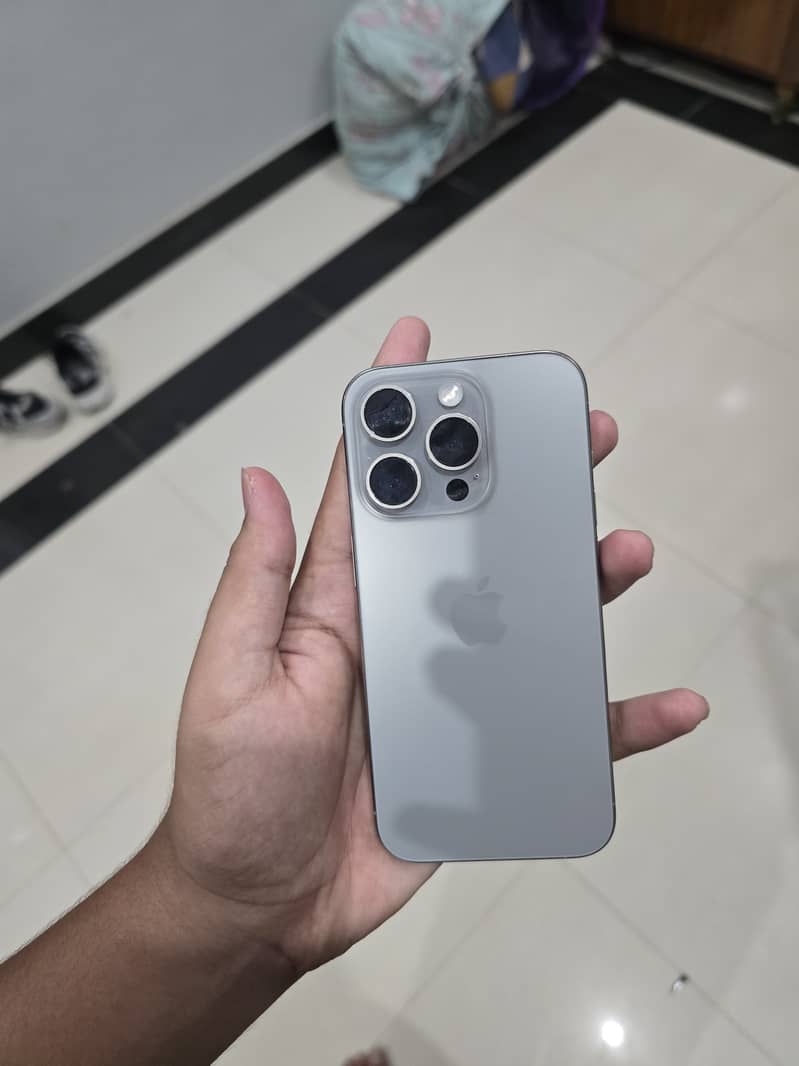 Iphone 15 pro 2