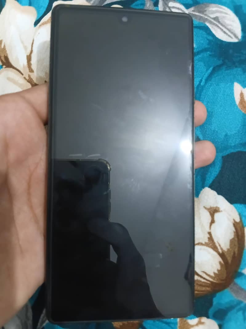 Google Pixel 6a 1