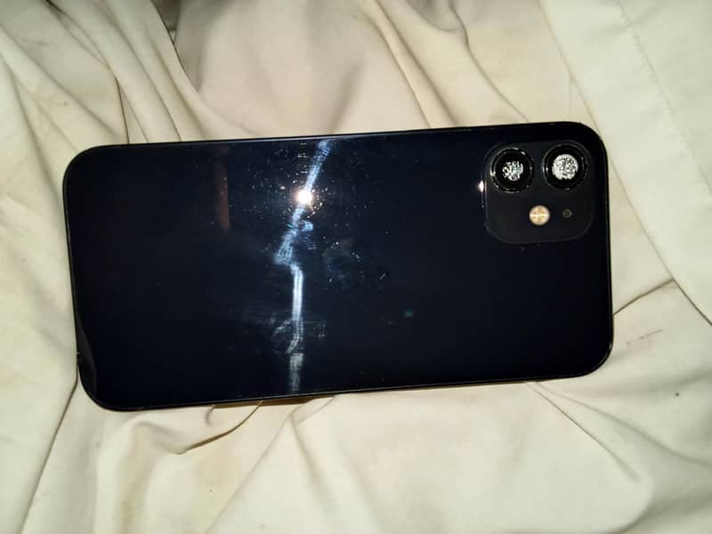 Apple iPhone 12 2