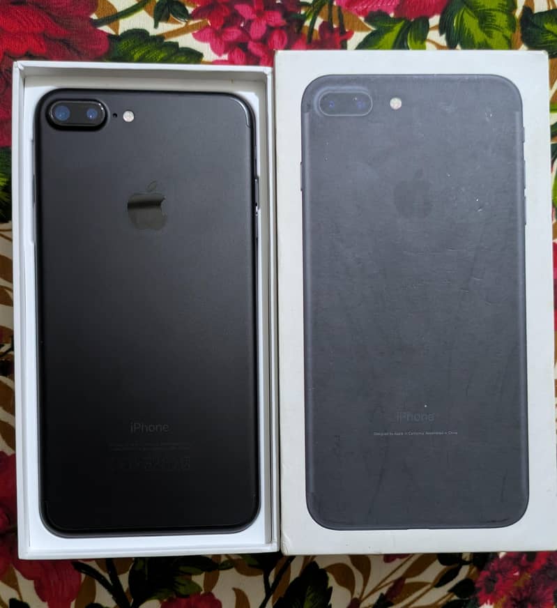 Apple iPhone 7 Plus 1