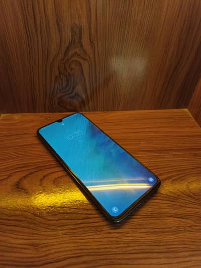 Samsung Mobile A70