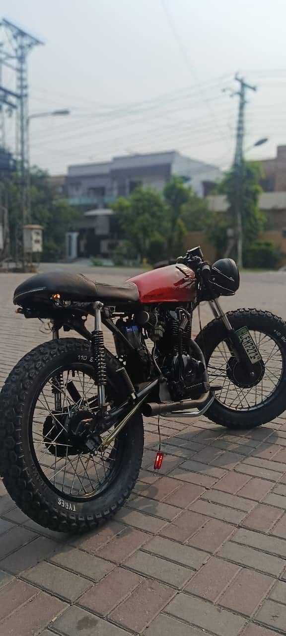 Cafe racer 9