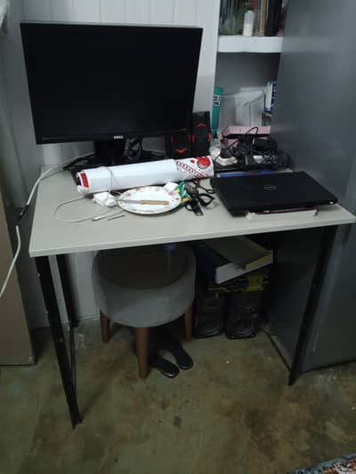 Computer Table and Chair