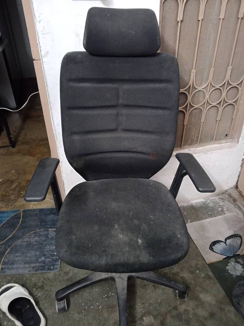 Computer Table and Chair 1