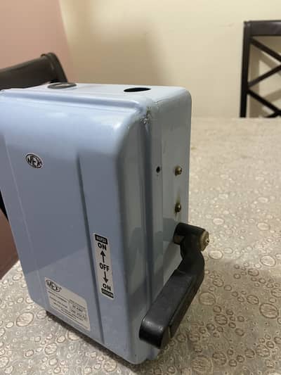 Electrical change over meter