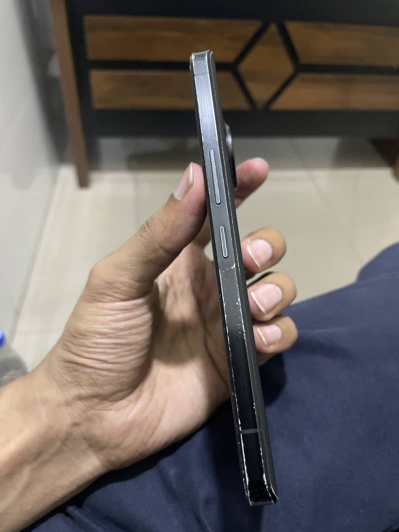 Sharp Aquos R7 2