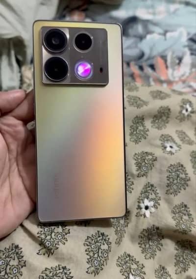 Infinix Note 40