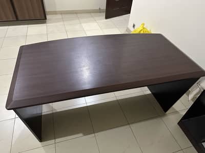 Executive table