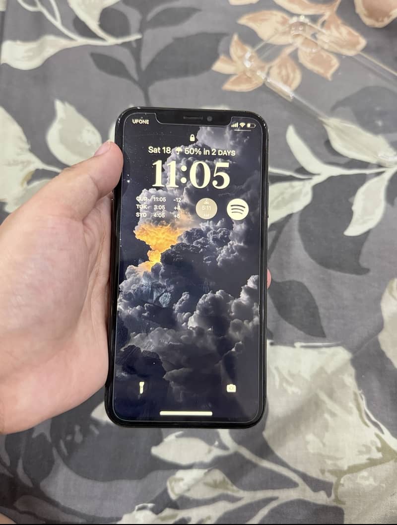 Apple iPhone X 1