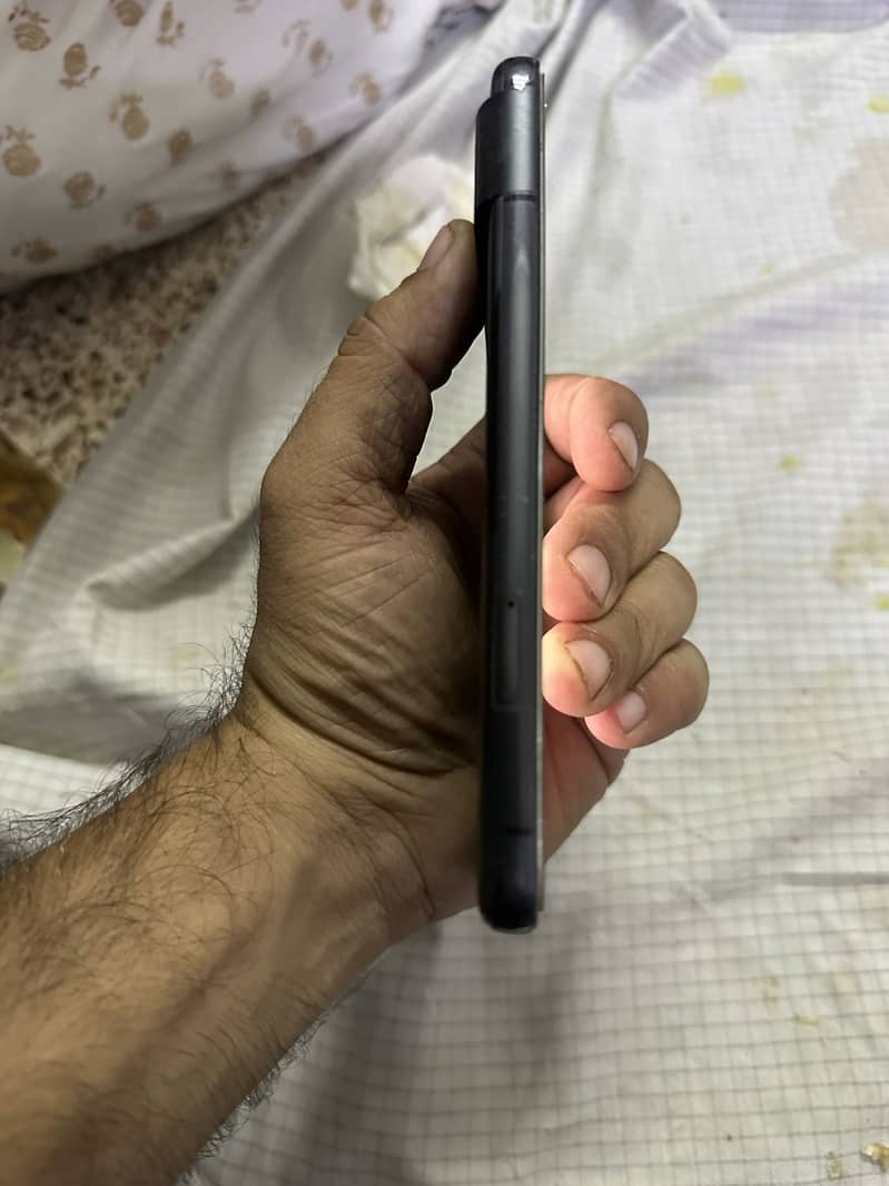 Google pixel 8 3