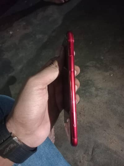 Apple iPhone XR