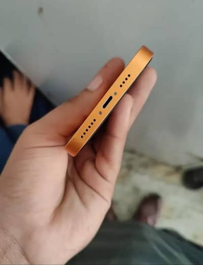 Apple iPhone XR 64gb all okay converted 17
