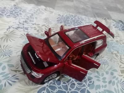 Land cruiser red colour