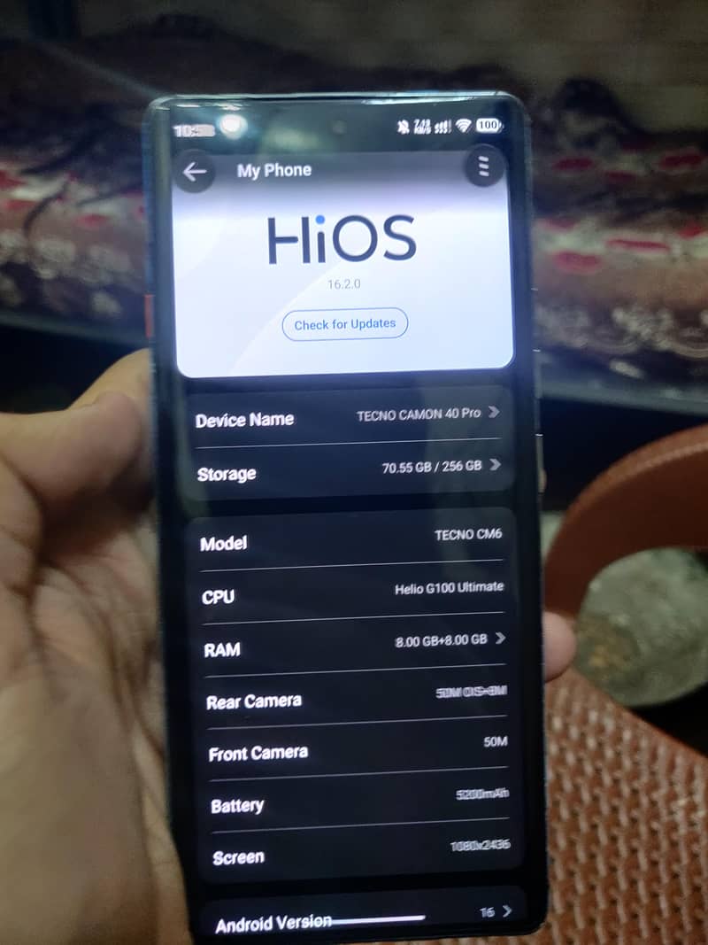 Tecno CAMON 40 Pro 1