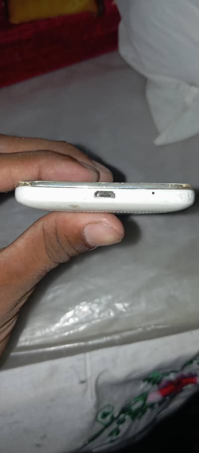Urgent Sale: Huawei Mobile (Only Panel Change Required)