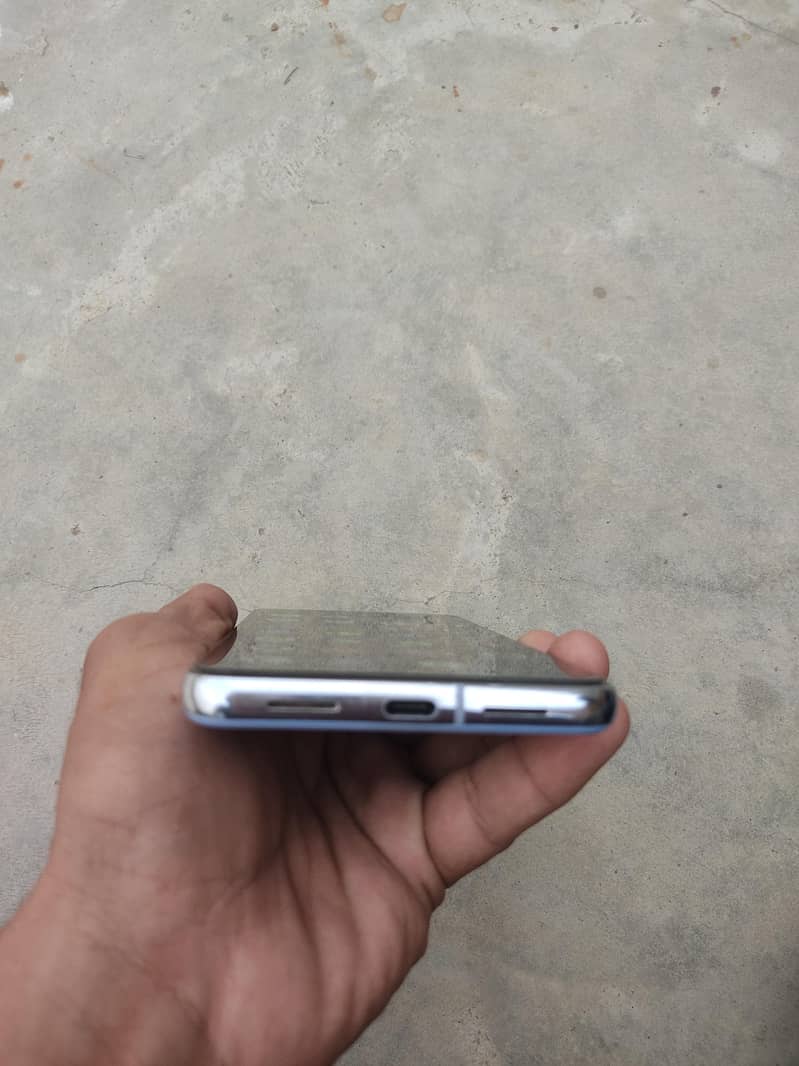 Google Pixel 8 Pro 4