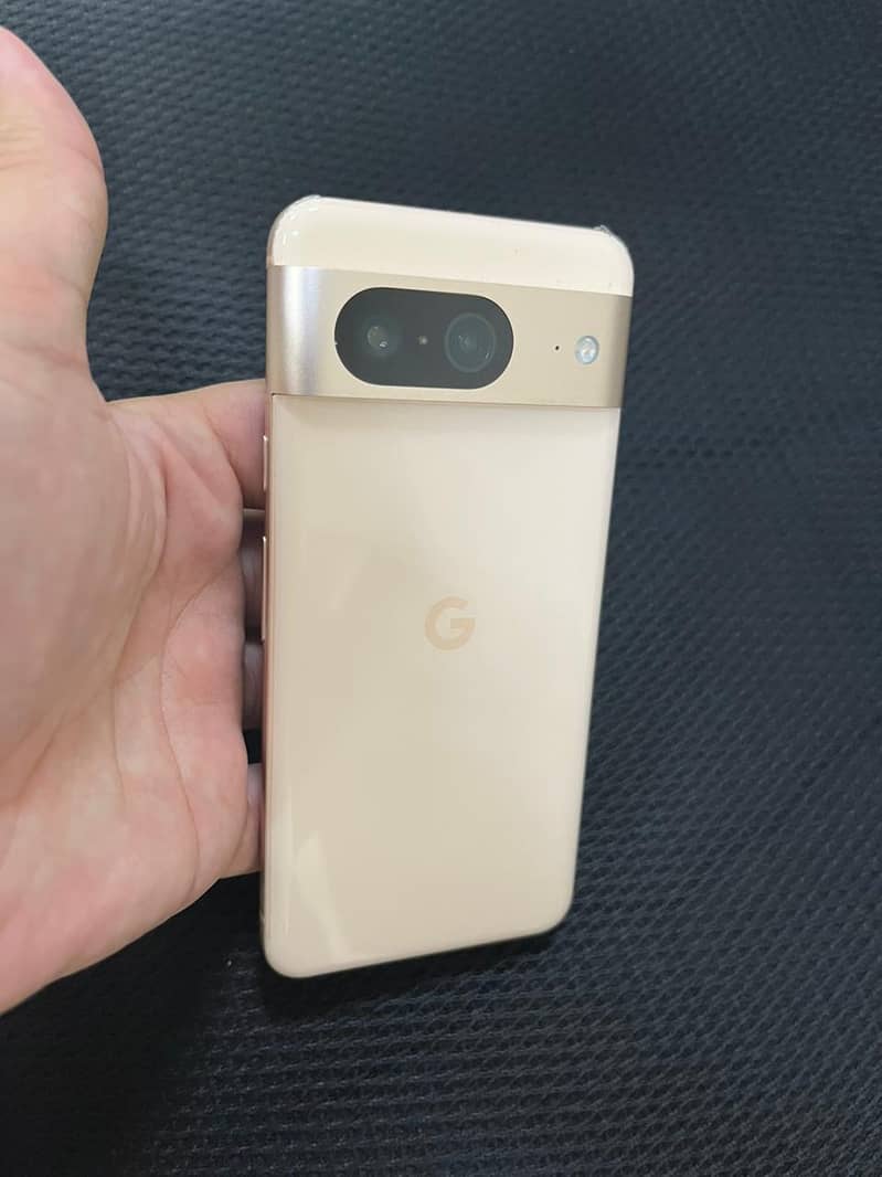 Google Pixel 8 1