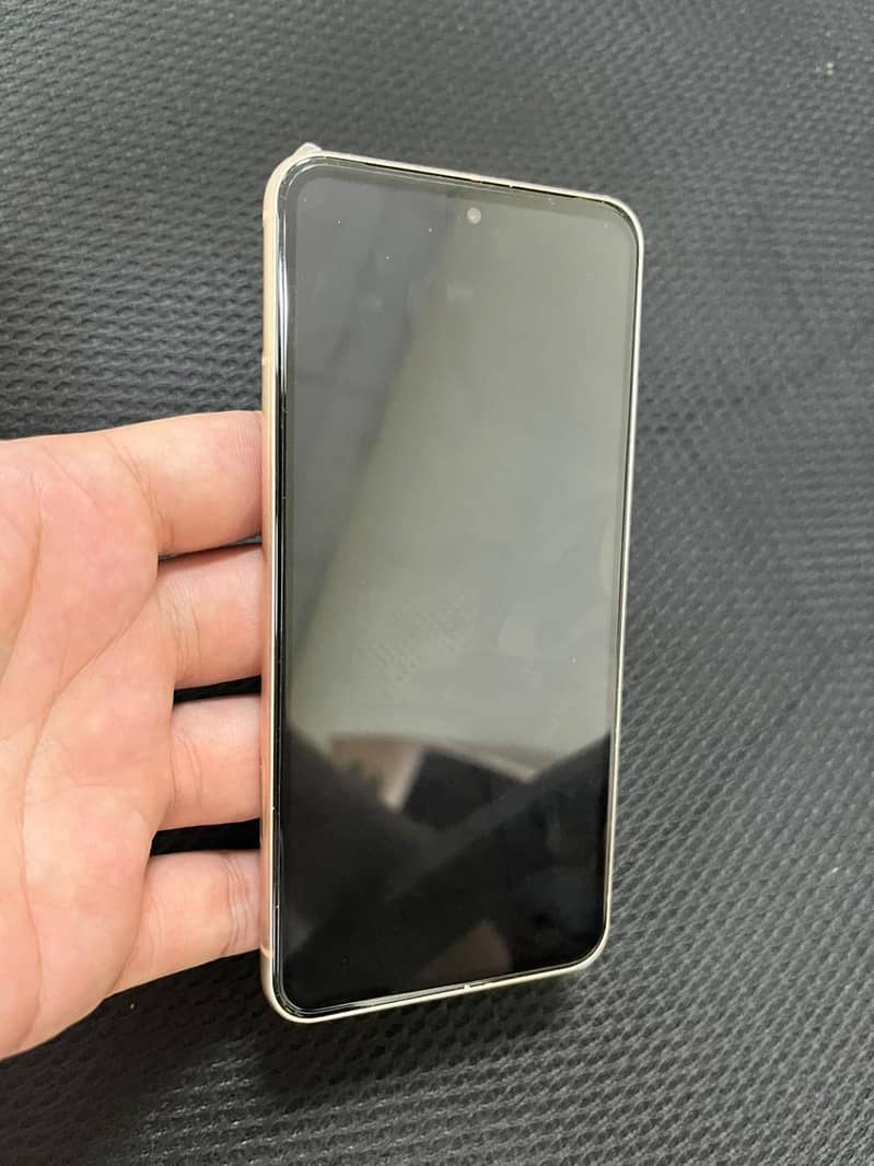 Google Pixel 8 2