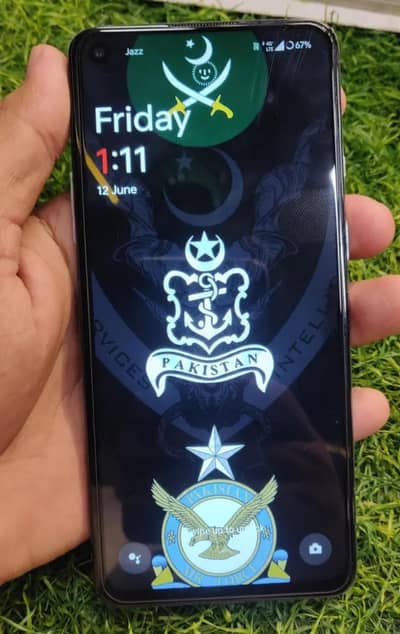 One Plus 8T 12 GB raim 256 memory