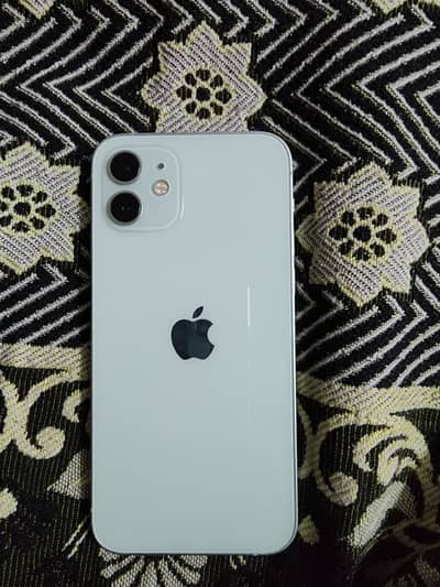 Apple iPhone 12