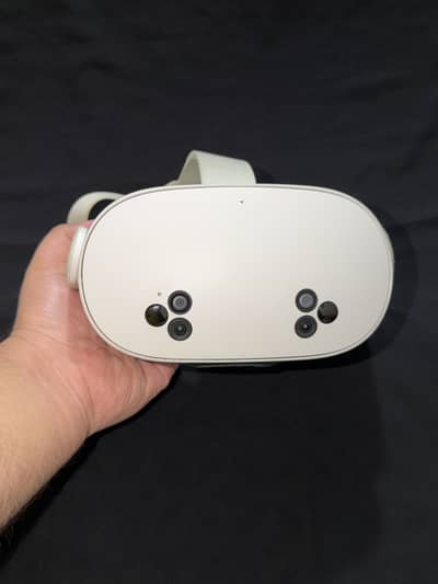Meta Quest 3S 128GB VR Headset | Complete Accessories