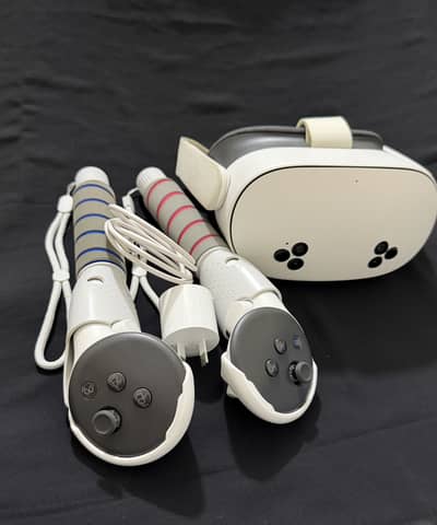 Meta Quest 3S 128GB VR Headset | Complete Accessories