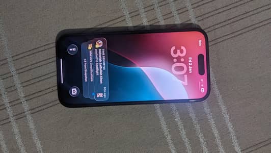 Apple iPhone 16