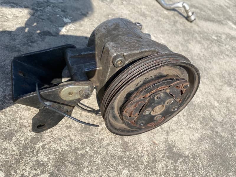 Ac compressor and pipe 3