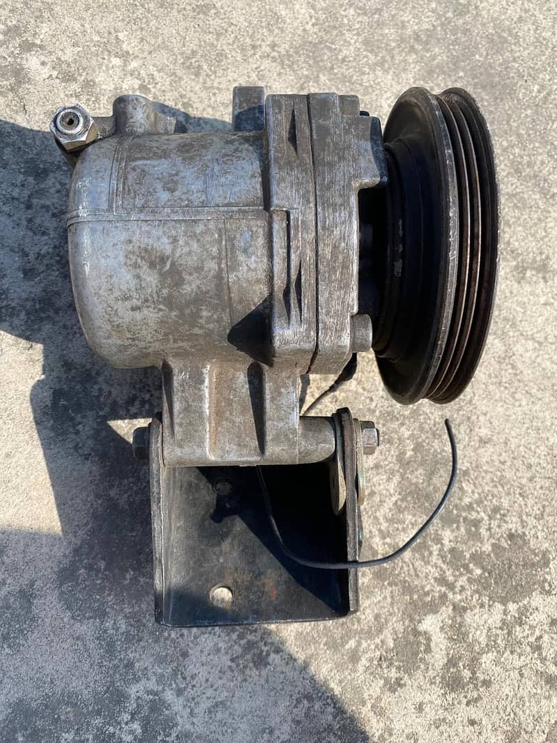 Ac compressor and pipe 4