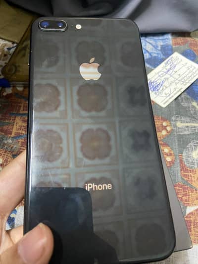 Apple iPhone 8 Plus