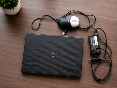 Dell latitude E7250/ core i5 5th gernation / 8GB Ram/256GB SSD