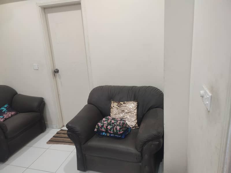 sofa set for sell 3