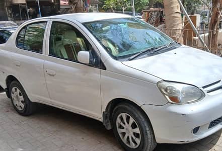 Toyota Vitz Platz 2005 / 2011 automatic 1.0 Original