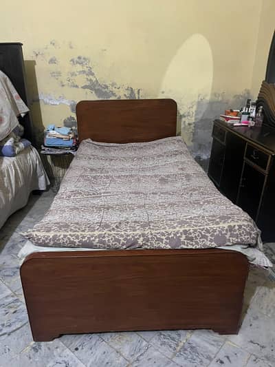 single bed with 2 drawers