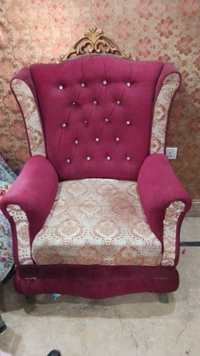 5 Seater Luxury Sofa Set – Excellent Condition | Premium Quality
