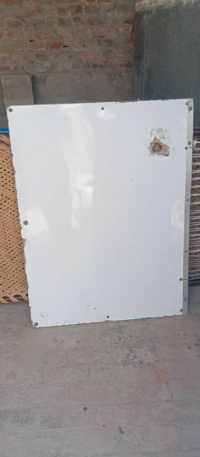Urgent Sale: Whiteboard For Office / Home Tuition (Good Condition)