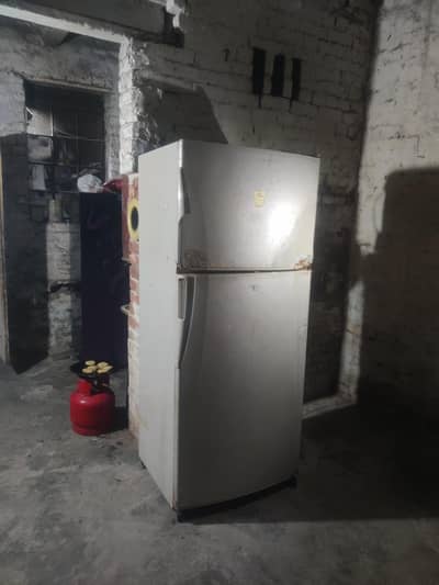 full size refrigerator