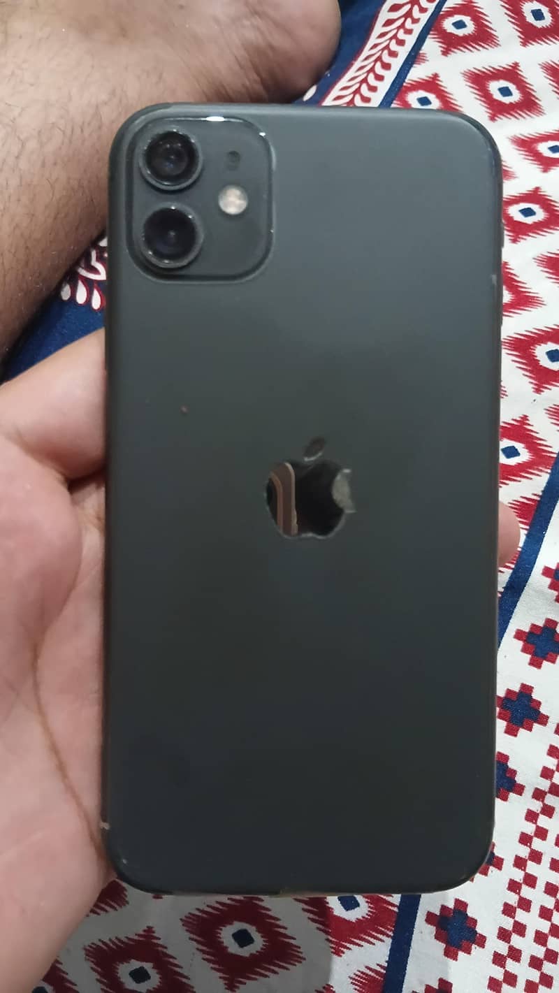 Apple iPhone 11 3