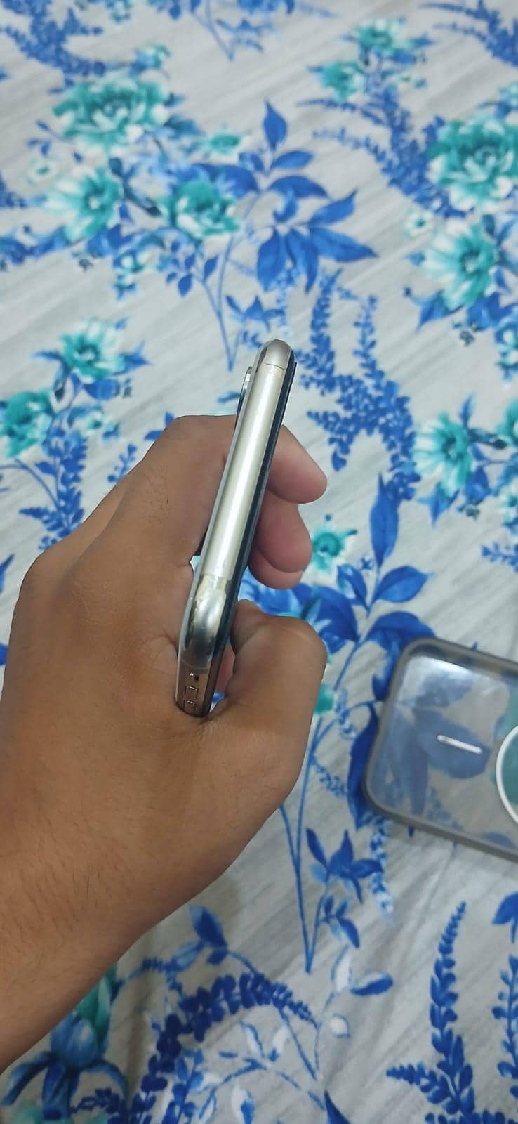 Apple iPhone X 6