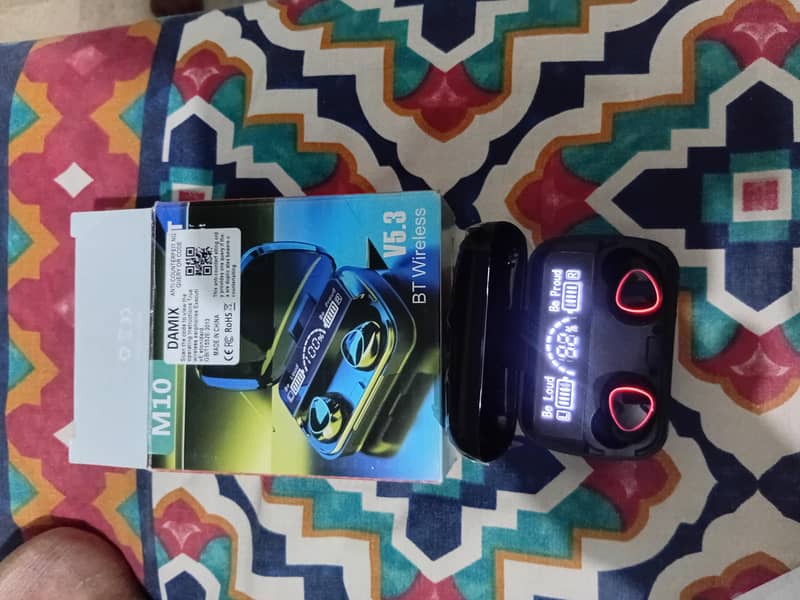 Ear buds 5
