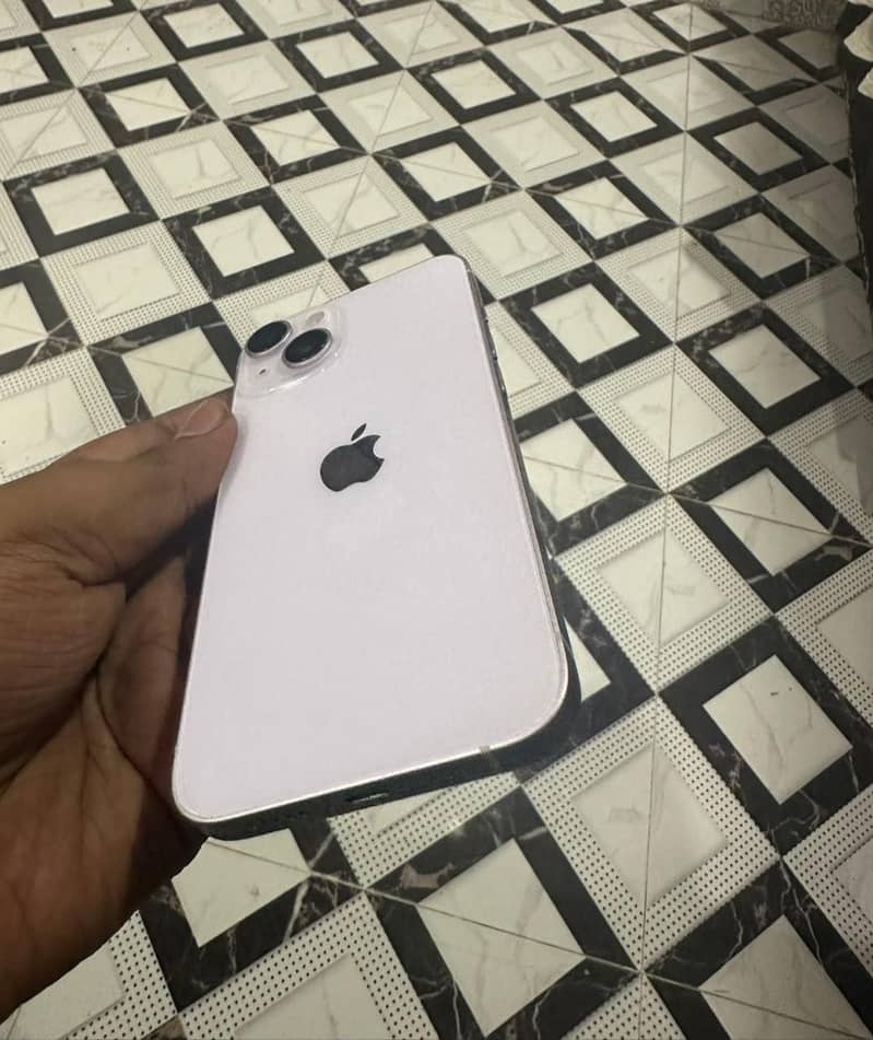 Apple iPhone 14 0