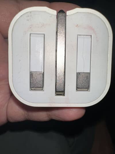 iPhone original adapter 20w