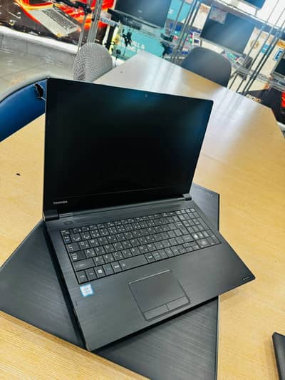 Toshiba/Dynabook i3/8th gen Fresh import not local used