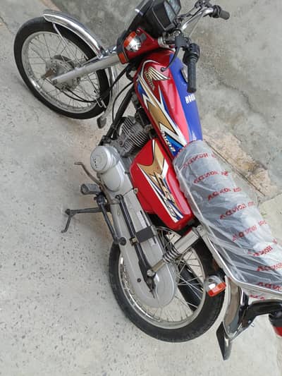 Honda 125 home use bike new condition