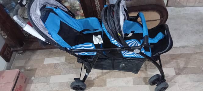 pram in new condition