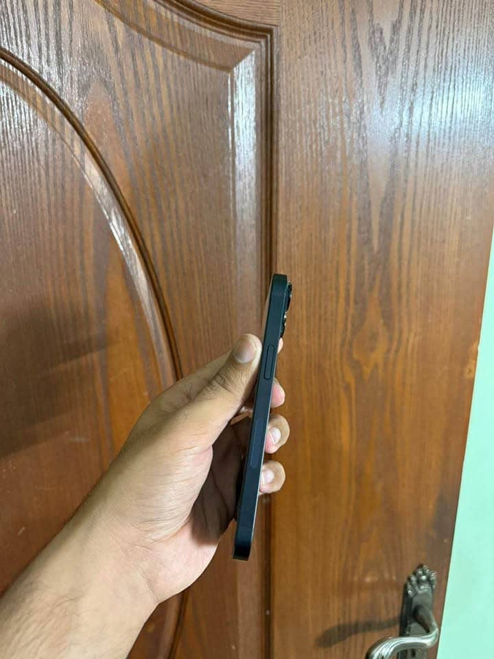 Apple iPhone 14 1